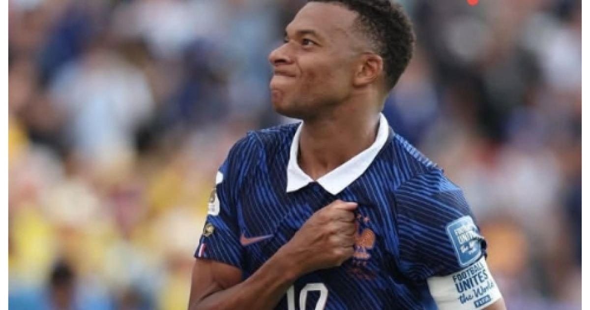 Kylian Mbappe ukir sejarah sebagai raja gol Piala Dunia.