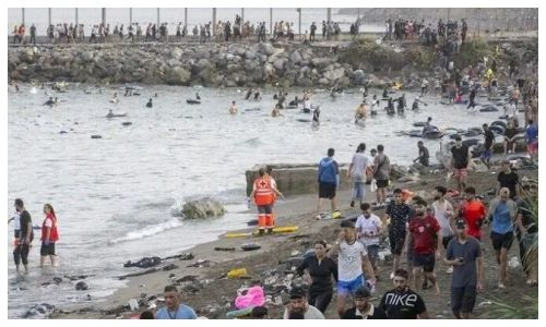 Ribuan Imigran Menyeberang ke Ceuta Spanyol, Otoritas Maroko Diduga Ikut Membantu