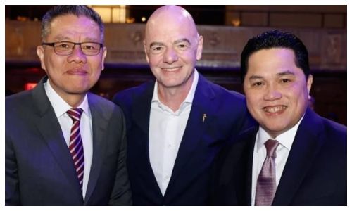 Ketua Umum PSSI, Erick Thohir foto bersama Presiden FIFA, Gianni Infantino. Foto Instagram