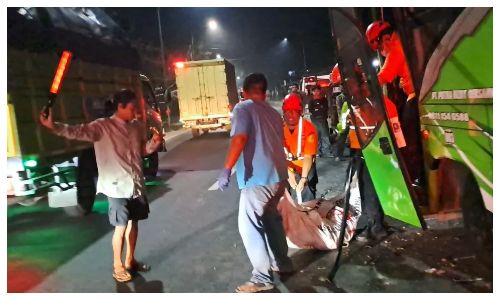 Kecelakaan Bus Umroh di Bandung, Satu Penumpang Meninggal Dunia dan 13 Selamat