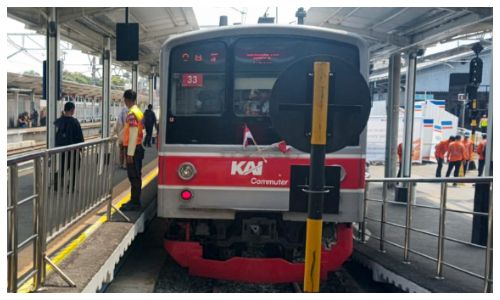KRL Bogor-Jakarta Kembali Normal Pasca Insiden di Cawang