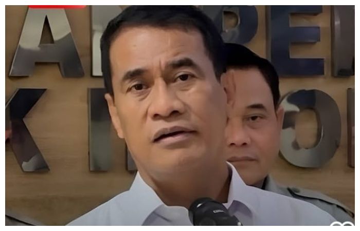 Mentan Ungkap Dugaan Monopoli Pakan Ayam Picu Kenaikan Harga