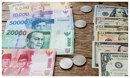 Rupiah Menguat 37 Poin ke Posisi Rp17.642 per Dolar, Tantangan Geopolitik dan Suku Bunga Hantui Pekan Depan